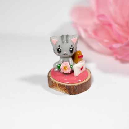 Small Grey Kitty Valentine Figurine - Polymer Clay Figurine