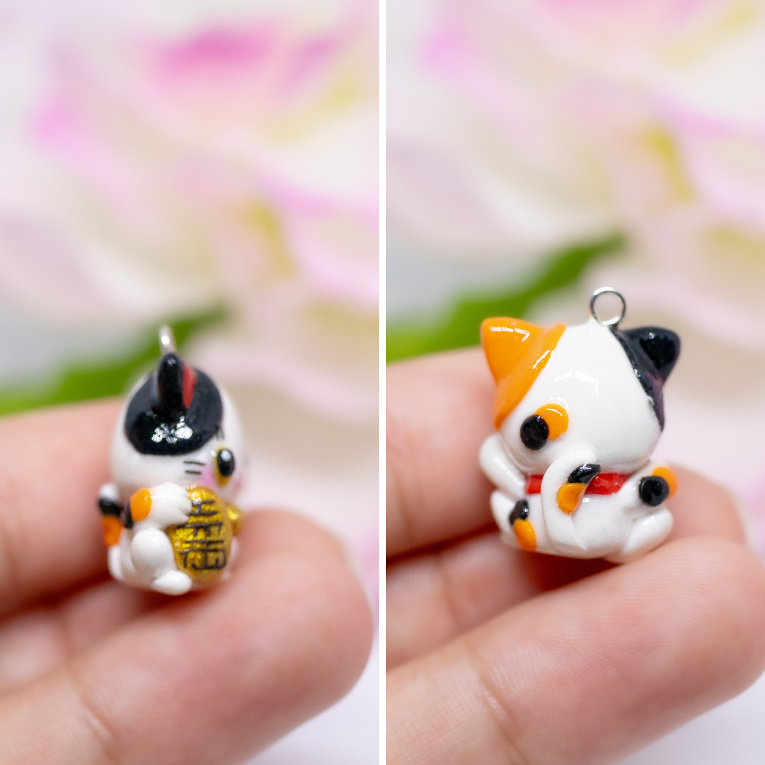 Maneki-neko Lucky Kitty Polymer Clay Charm (2 Styles Available)