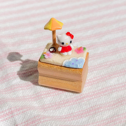 Hello Kitty Summer Beach Figurine