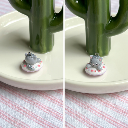 UFO Kitty Clay Charm (2 Styles Available)